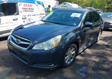 2012 Subaru Legacy 2.5I Premium z USA, uszkodzony, nr VIN 4S3BMBC63C3029858